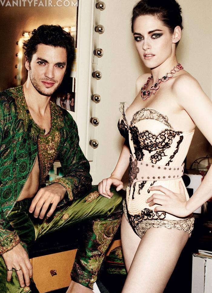 Kristen Stewart @ Vanity Fair July 2012