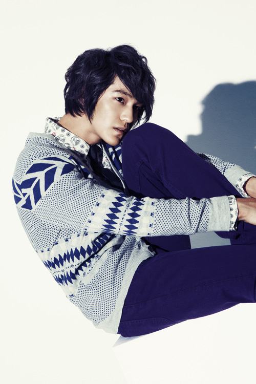 Kim Bum @ Men&rsquo;s uno china June 2012