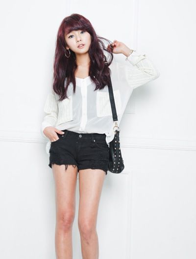 แฟชั่น สวยเท่!! เสื้อเชิ้ต &ndash; กางเกงขาสั้น เก๋ลงตัว