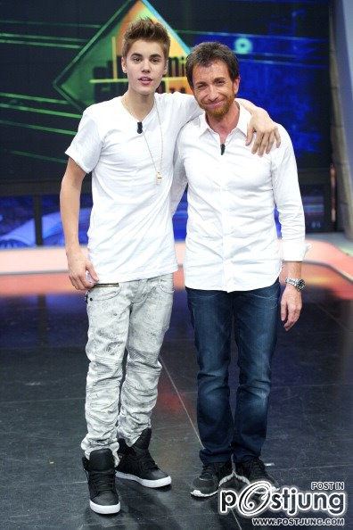 Justin bieber ที่รายการ El Hormiguero ของสเปนค่า :