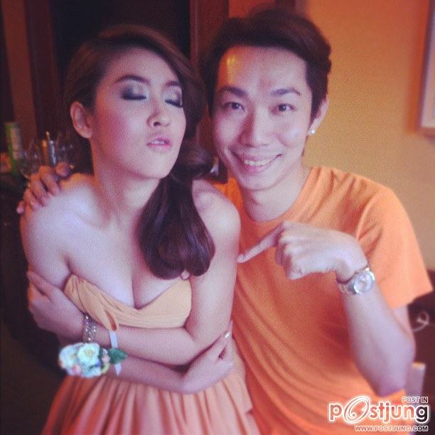 เชียร์ ...น่ารักอ่ะ ^_^