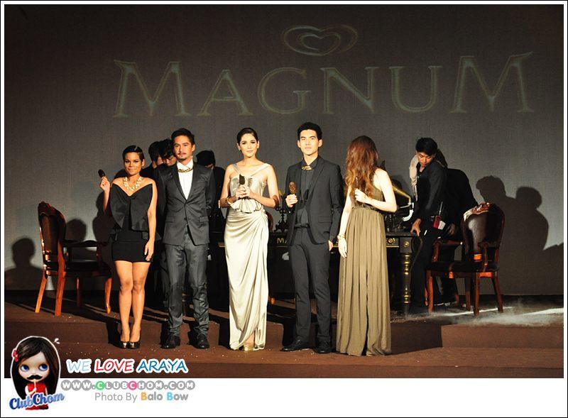 ชมพู่ อารยา ในงานเปิดตัวพรีเซ็นเตอร์คนแรกของไอศกรีมแม็กนั่ม