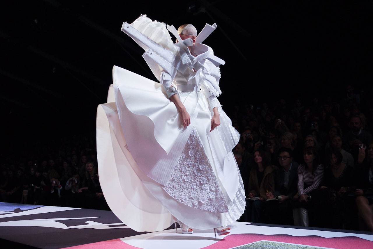 VIKTOR & ROLF SPRING/SUMMER 2011