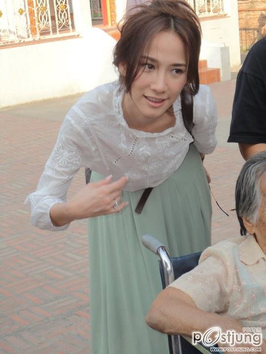 อั้ม พัชราภา นางเอกผู้ใจบุญ !!