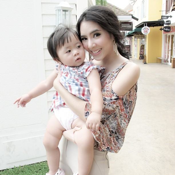 Pic :: เบเบ้ ธันย์ชนก น่ารักๆ