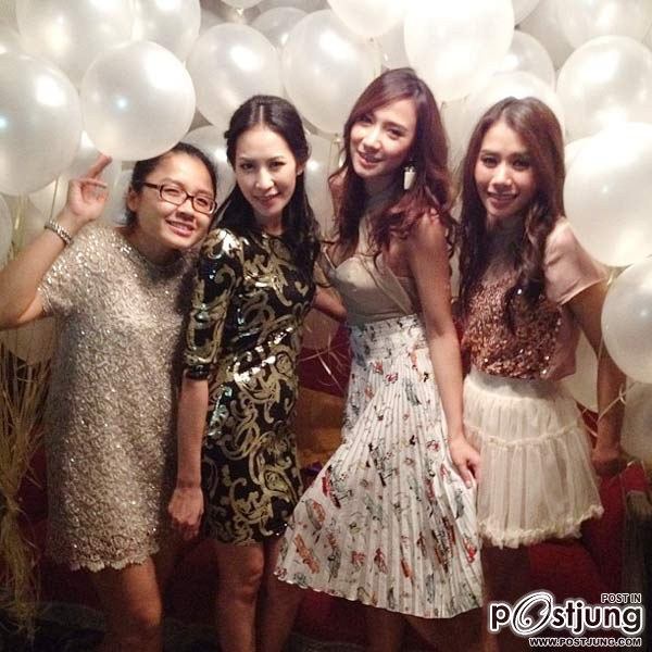 Sexy"Star"By"Patcharapa