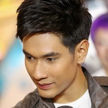 อ๋อม (อรรคพันธ์)