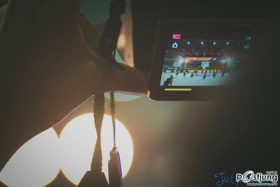 Cheerleader of Bangkok University.