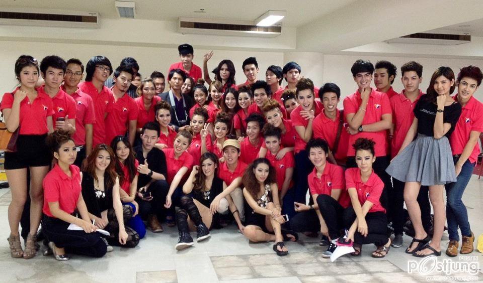 หลังงานเลิก รวมตัวกันหน่อยรุ่นพี่รุ่นน้อง!!!!