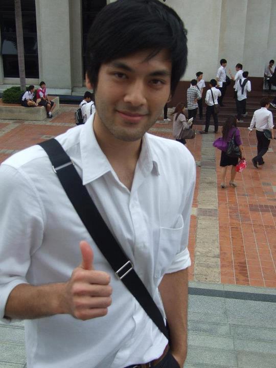 คุณหมอสุดหล่อจากหนุ่มบ้านไร่กับหวานใจไฮโซ