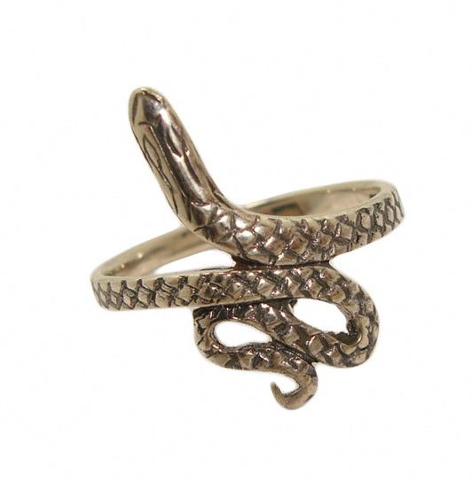 แฟชั่น ต้อนรับ ลายหนังงู สุดเริ่ด เลื้อยครองรันเวย์ 2013