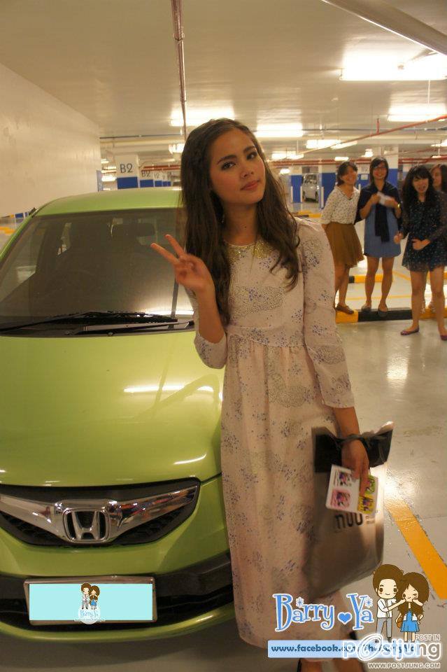 ญาญ่า อุรัสยา