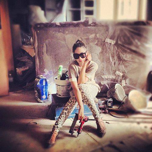 แฟชั่น กางเกงฟิตเปรี๊ยะ สำหรับสาวหุ่นเป๊ะ ของเหล่าดารา