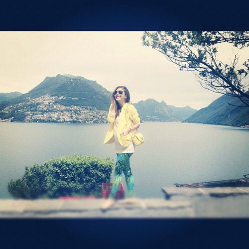 แฟชั่น กางเกงฟิตเปรี๊ยะ สำหรับสาวหุ่นเป๊ะ ของเหล่าดารา