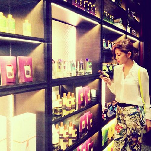 แฟชั่น กางเกงฟิตเปรี๊ยะ สำหรับสาวหุ่นเป๊ะ ของเหล่าดารา