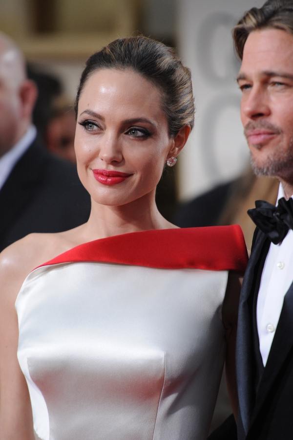 คนรักดาราสาวกับชุดสวย 001 - Angelina Jolie