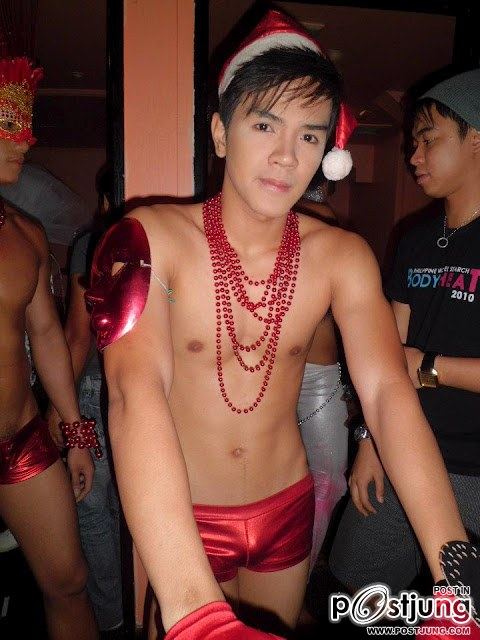 โอ้ววแซ่บ