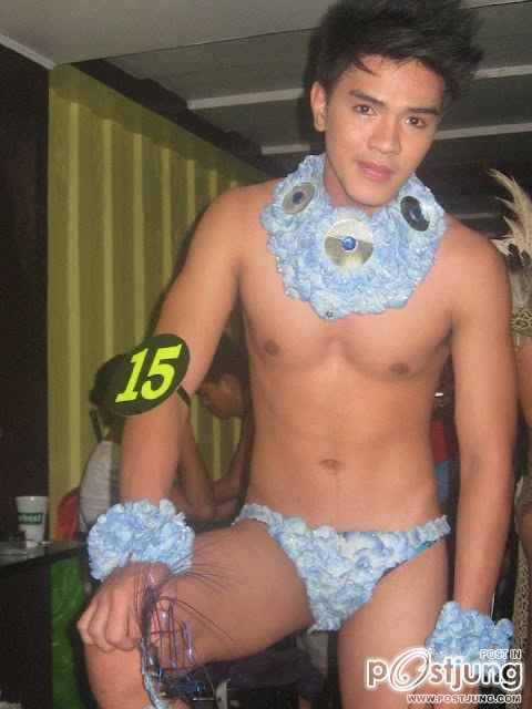 โอ้ววแซ่บ