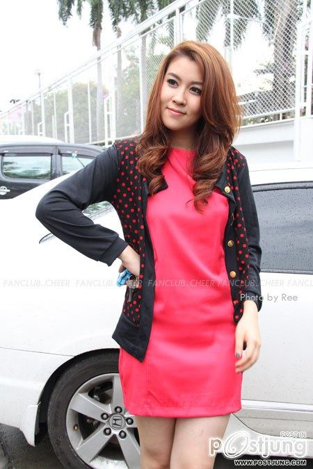 cheer...สวย เริด น่าร๊ากกก อ่ะ ;)))