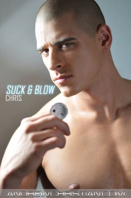 คนรักหนุ่มเซ็กซี่ 165 - Andrew Christian Models Play “Suck and Blow”