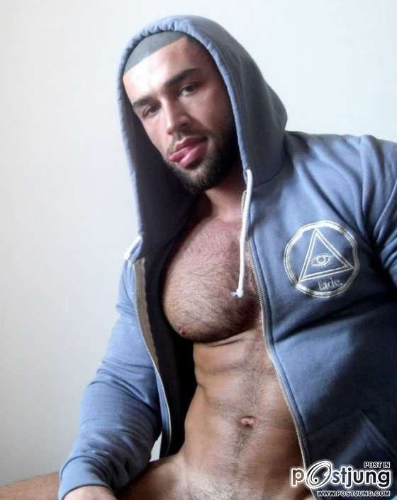 ว้าวแซ่บ