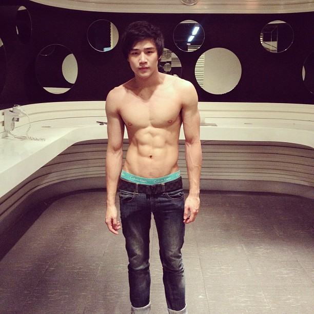 พี ภีรพัฒน์ สุรฤทธิ์เชวง ดาราหน้าใหม่ของโพลีพลัส