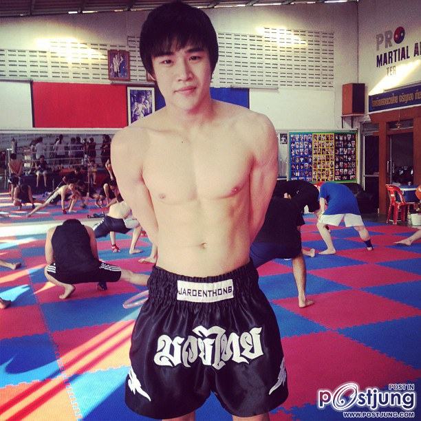 พี ภีรพัฒน์ สุรฤทธิ์เชวง ดาราหน้าใหม่ของโพลีพลัส