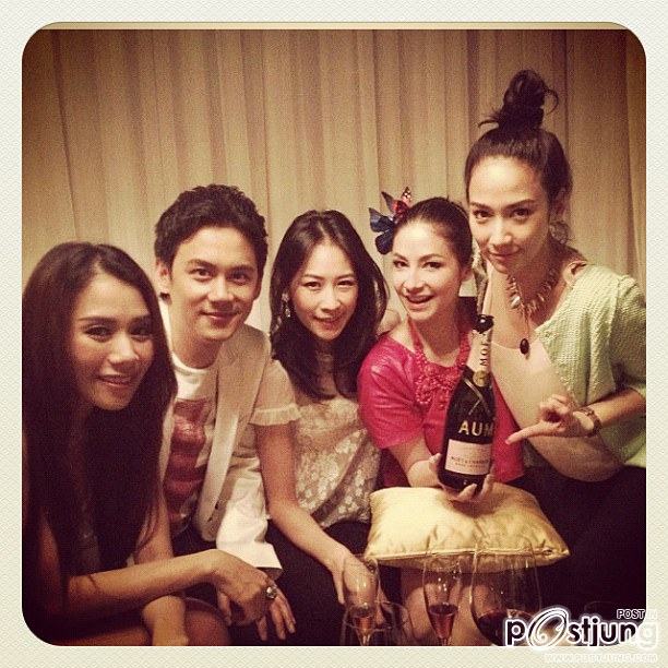 chilling with live jazz