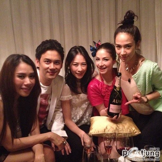 chilling with live jazz