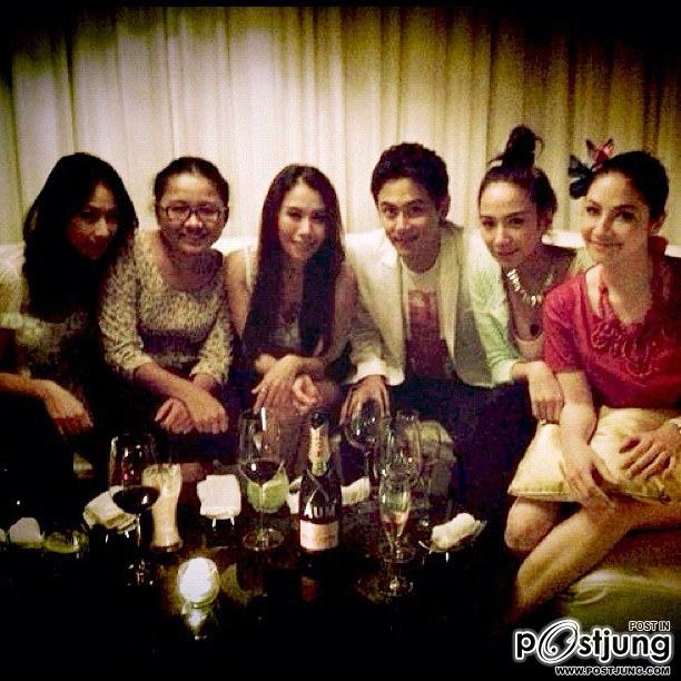 chilling with live jazz