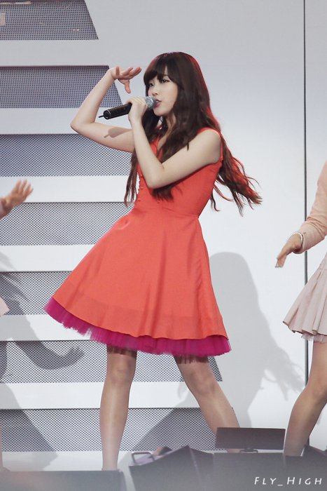 IU ผู้หญิงอะไรน่ารักที่สุด>.<