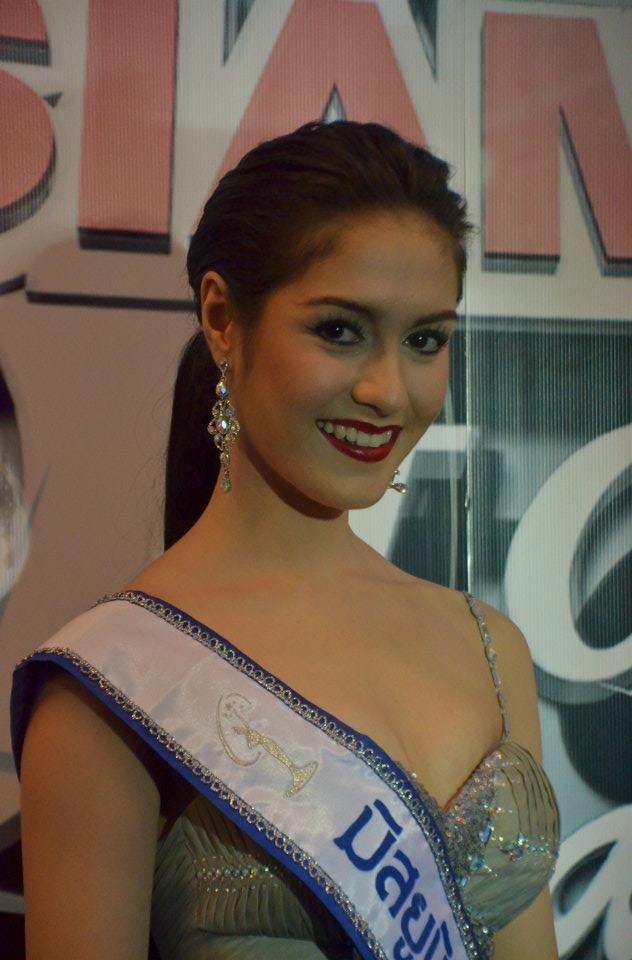 MUT 2012 @งานสยามดารา