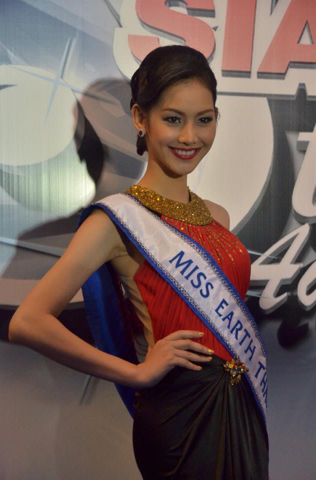 MUT 2012 @งานสยามดารา