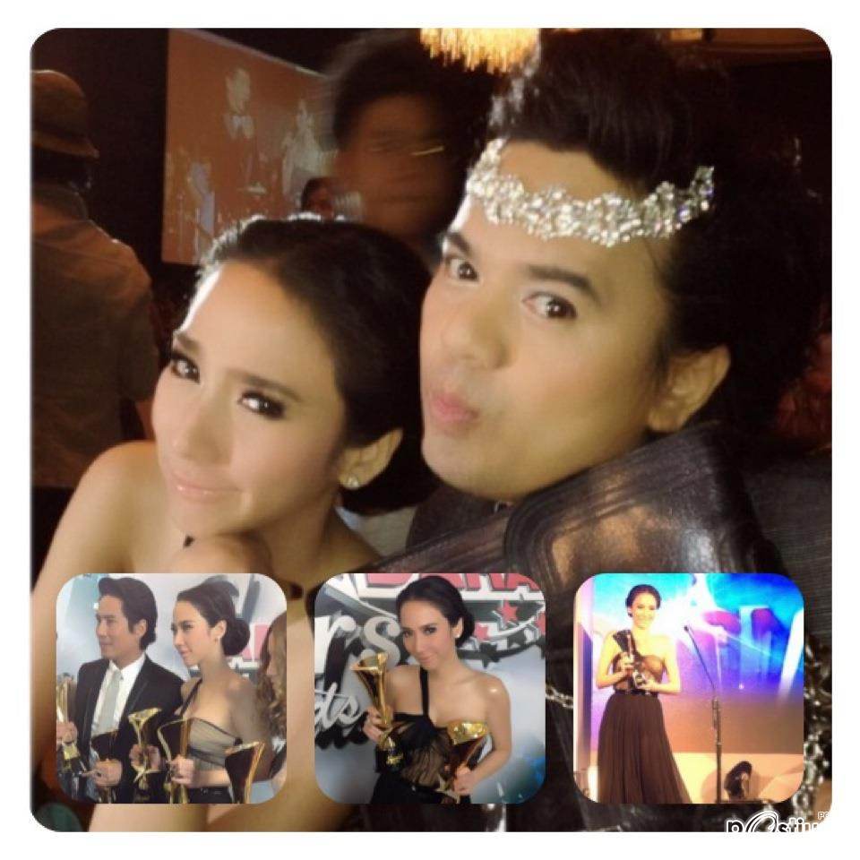 สวยชนะเลิศ คว้า2รางวัล ขวัญใจมหาชน&นักเเสดงนำหญิงสาขาภาพยนต์ @SIAMDARA STARS AWARDS 2012!