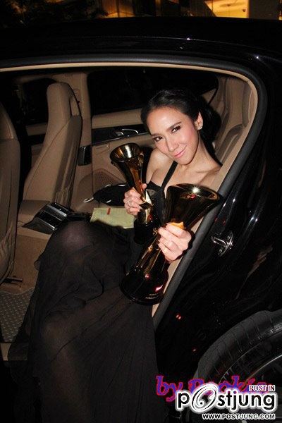 Aum สวยชนะเลิศ with Dior dress @Siamdara Award