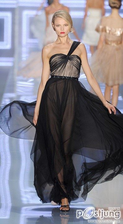 อั้ม พัชราภา กับชุดของ Christian dior spring 2012