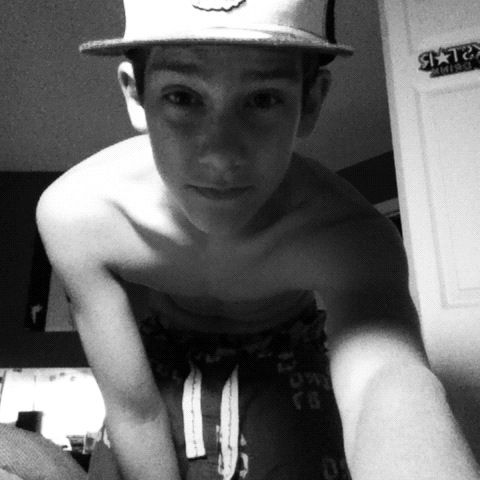 Cute boy !!!
