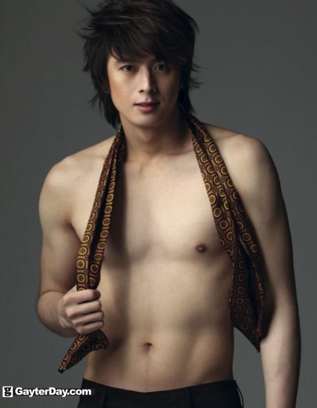 ซาหริ่ม-ปั้นจั่น เอาใจเก้งกวางน้ำลายหก อวดหุ่นเป๊ะ!!