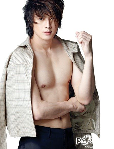 ซาหริ่ม-ปั้นจั่น เอาใจเก้งกวางน้ำลายหก อวดหุ่นเป๊ะ!!