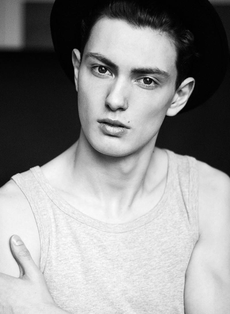 คนรักหนุ่มหล่อน่ารัก 001 - Slava Suvorov