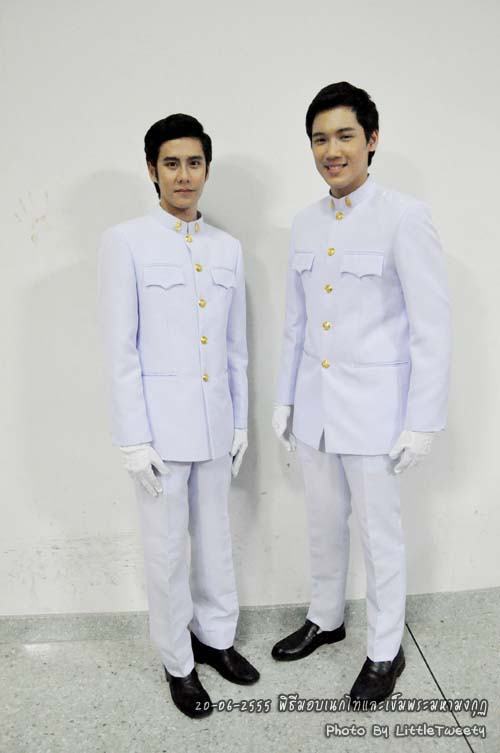 แกงส้ม ผู้แทนอัญเชิญพระมหามงกุฎและฉัตรปริวาร @ KMITL