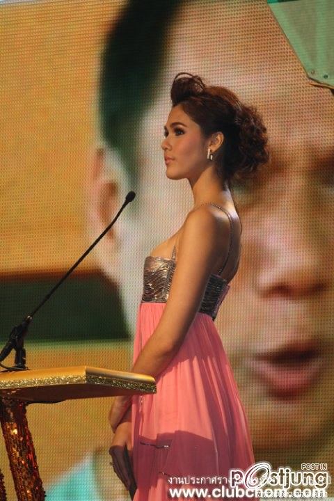 ผู้หญิงคนนี้มองมุมไหนก็สวย