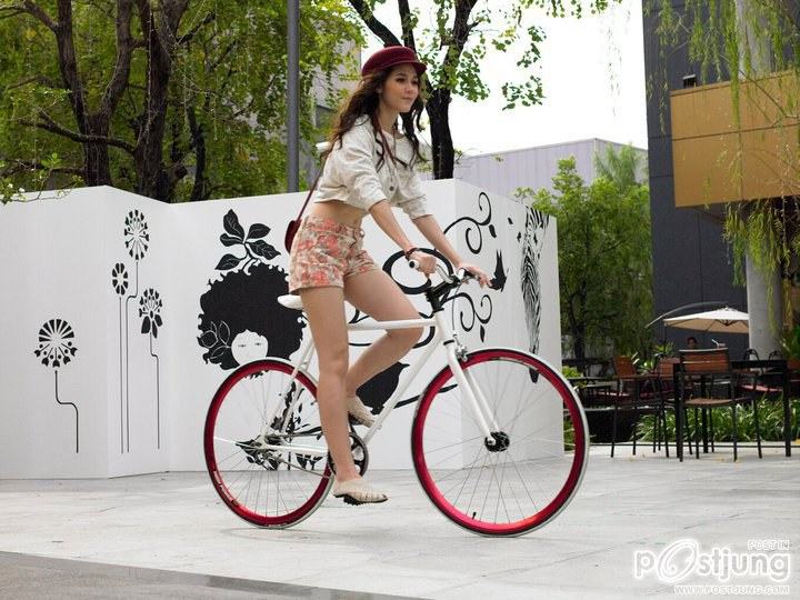 มุมน่ารักๆของชมพู่ อารยา