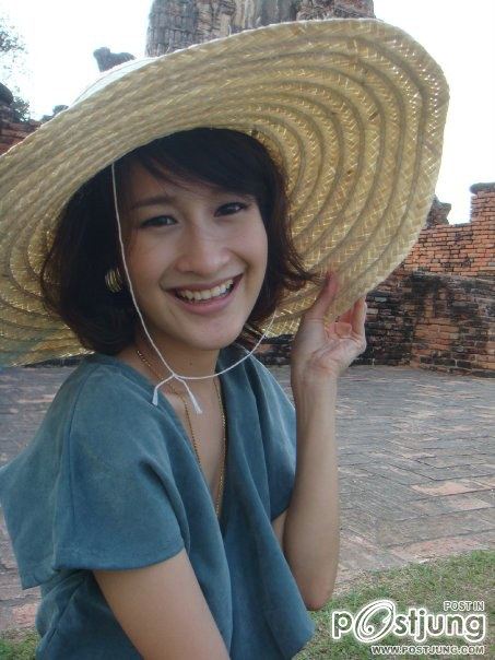 พลอย เสียงเล็กๆ