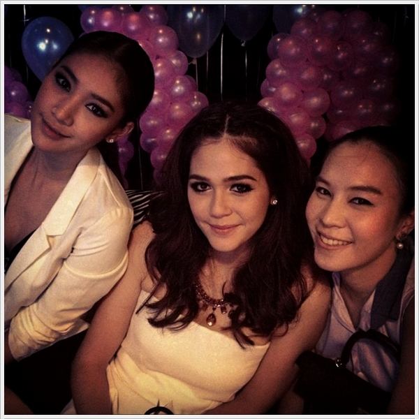 ปาร์ตี้วันเกิดแบบอบอุ่น ของ ชมพู่ อารยา