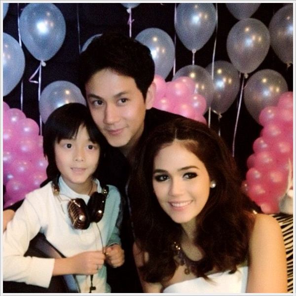 ปาร์ตี้วันเกิดแบบอบอุ่น ของ ชมพู่ อารยา