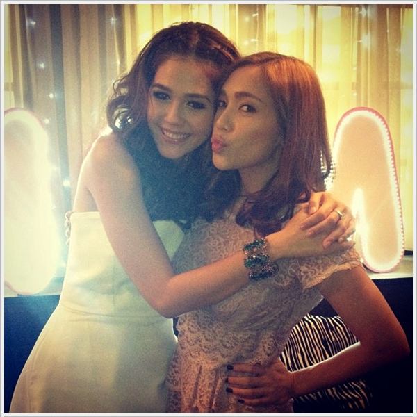 ปาร์ตี้วันเกิดแบบอบอุ่น ของ ชมพู่ อารยา