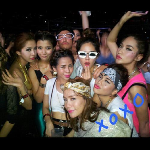 Lime crime lipsticks ลิปสติกสีเจิดสุดฮิต ของสาวฮอต