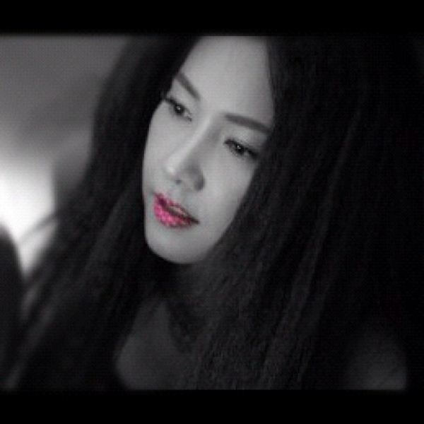 ดารามาแปลก! Party Lip Tattoo เพนท์ปาก เก๋ๆ