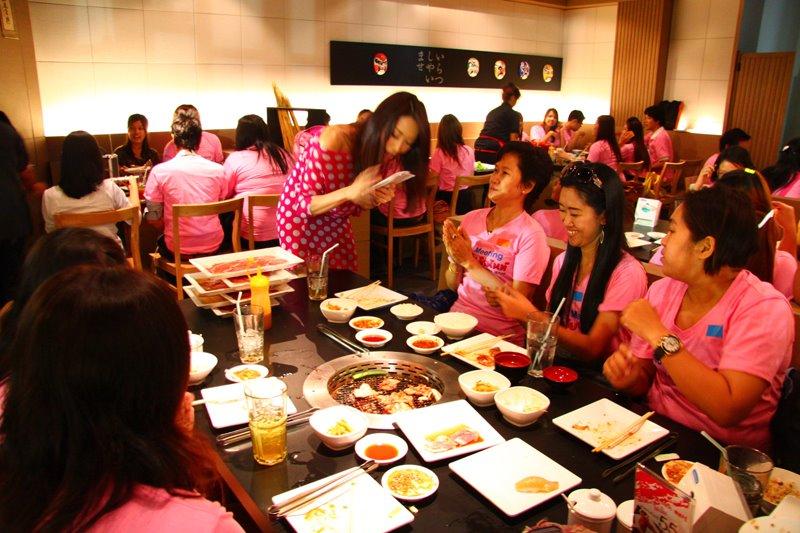 ยุ้ย จีรนันท์ในงาน  Hello meeting สวยงามมาก